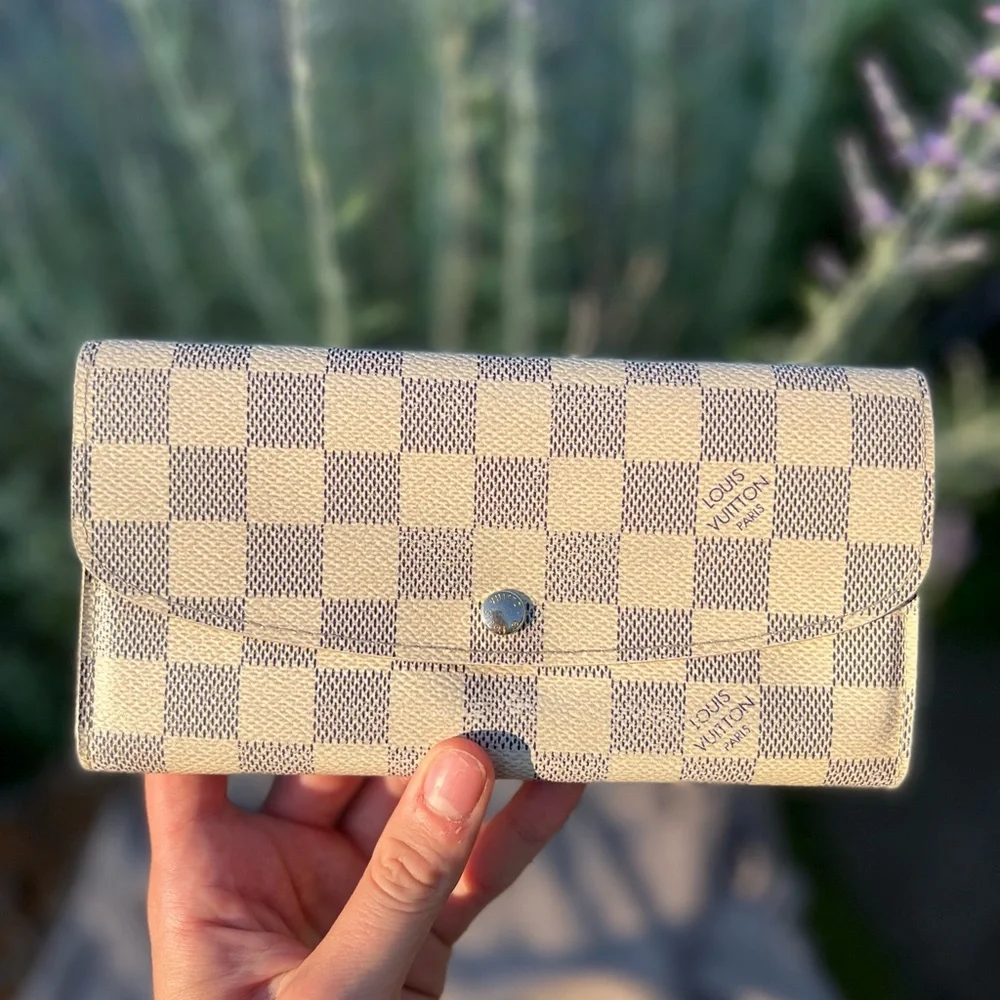 Louis Vuitton Damier Azul Emilie